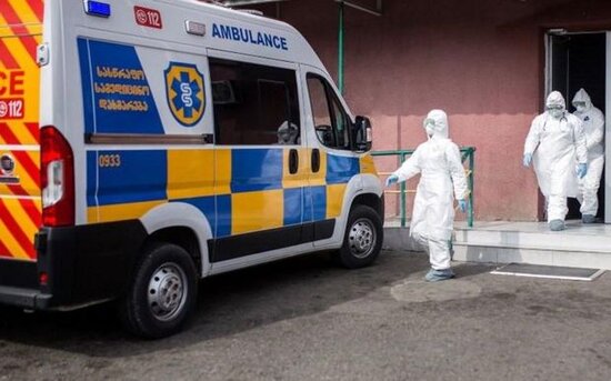 Qonşu ölkədə son sutkada koronavirusdan daha 81 nəfər ölüb