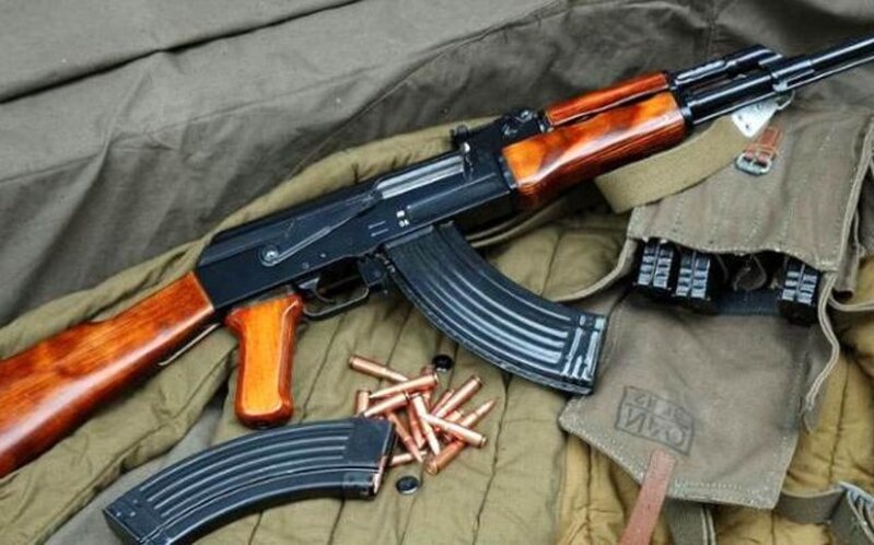 Şərur sakinindən "Kalaşnikov" markalı avtomat götürülüb