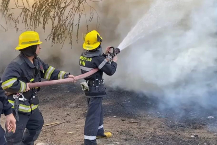Bakıda bağçada YANĞIN
