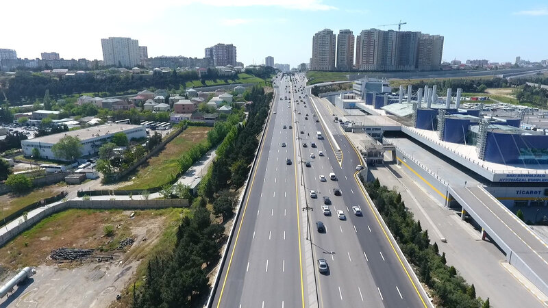 Bakı-Sumqayıt yolundan istifadə edənlənlərin NƏZƏRİNƏ – 40 manat CƏRİMƏ OLUNA BİLƏRSİNİZ