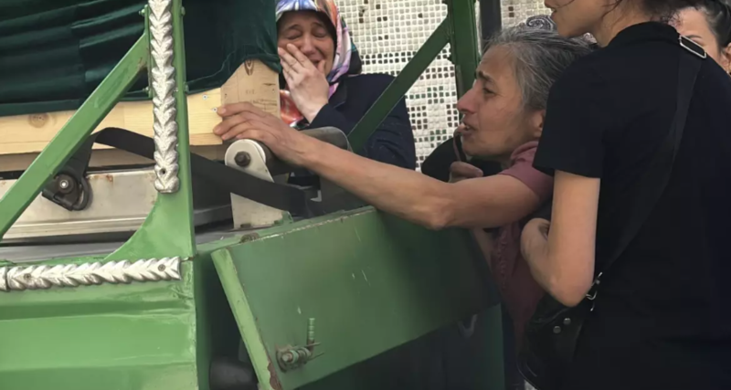 23 yaşlı gənc evində şübhəli şəkildə ölü tapıldı