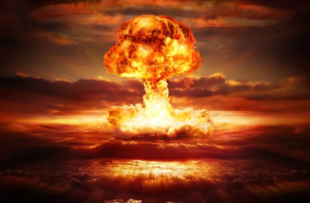 İtaliya XİN: "İran 10 atom bombası yaratmağa hazırlaşırdı"