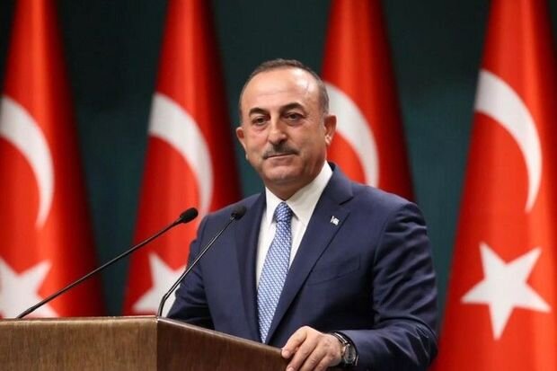 Mövlud Çavuşoğlu: "Ermənistan gərginlik yaradır, Qarabağa silah daşıyır"
