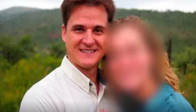 Həkim onunla şəkil çəkdirməyən arvadına görün nə etdi? - VİDEO