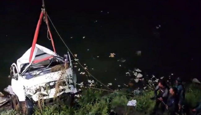 Ermənistanda ağır yol qəzasında biri uşaq olmaqla 3 nəfər ölüb