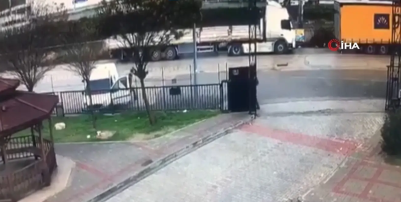 "Qız qaçırma" mübahisəsi qanla bitdi: 16 yaşlı oğul öldürüldü, ata ağır yaralandı - VİDEO