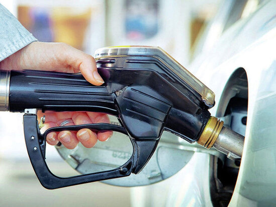 Benzinin qiyməti kəllə-çarxa QALXDI
