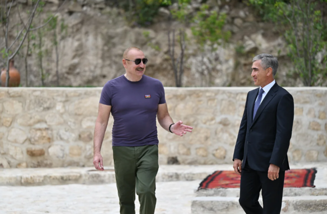 Prezident İlham Əliyev Şuşada "Yasəmən" hotelinin yeni korpusları ilə tanış olub - FOTO