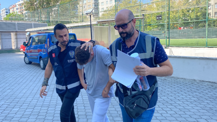 Atasını bıçaqlayan gənc saxlanıldı