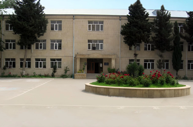 Bakıda 8-ci sinif şagirdi məktəbin binasından özünü atdı - YENİLƏNİB