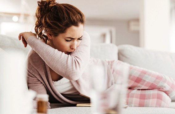 Mədə xərçənginin bilinməyən əlamətləri: Qastrit və ya yorğunluqla qarışıq salına bilər