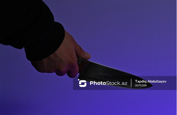 Bakıda yol verməmək üstündə sürücünü bıçaqlayan şəxsə AĞIR CƏZA