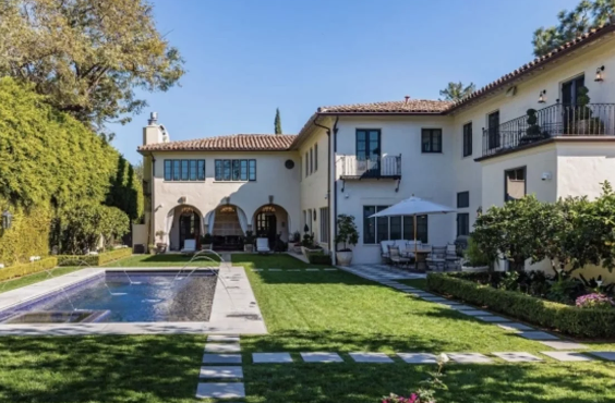 Osbornların Los-Ancelesdəki tarixi malikanəsi fantastik qiymətə satışa çıxarıldı