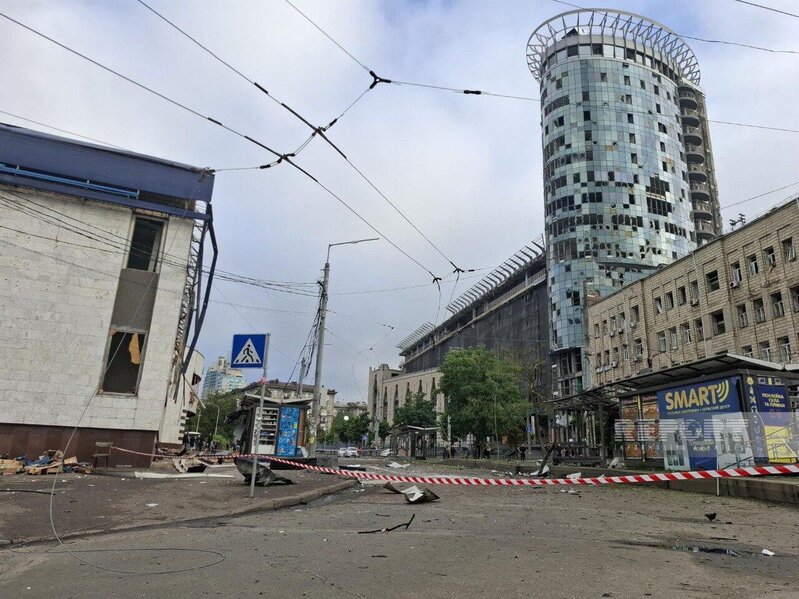 Kiyevdə Azərbaycan səfirliyinin yaxınlığı bombalandı - Ölənlər və yaralananlar var - FOTO