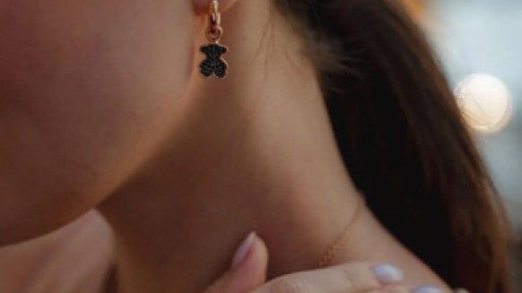 Hər kəs onu ƏRDƏ BİLİRDİ: Bu tanınmış müğənni də BOŞANIB - FOTO