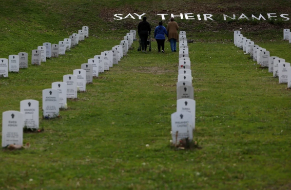 Britaniyada ŞOK: Ölmüş insanları qaynatmağa və kanalizasiyaya axıtmağa icazə verilə bilər
