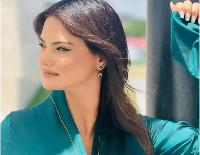 Yeniyetməni qınayan aparıcı tənqid olundu