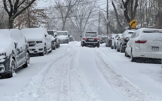 Nyu-York şəhəri qar fırtınasına təslim olub