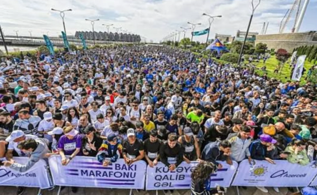 XİN əməkdaşları "Bakı Marafonu 2026"da iştirak ediblər