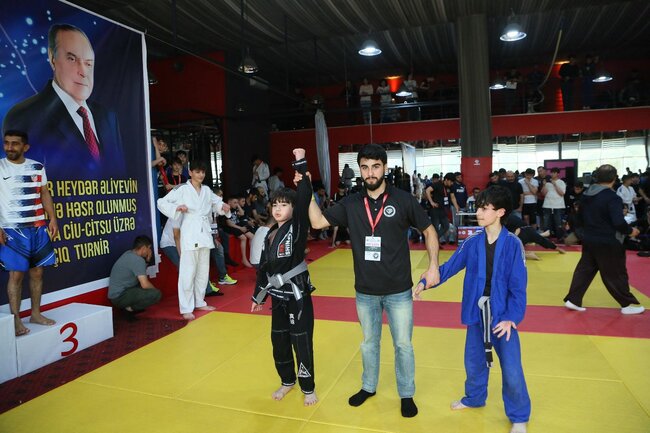 "Azərbaycan Braziliya Ciu-citsu Klubu" İctimai Birliyinin təşkilatçılığı ilə Heydər Əliyevin 102 illiyinə həsr olunmuş turnir keçirilib