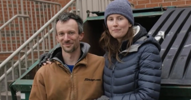 Gələcək ərini zibillikdə tapıb - qeyri-adi SEVGİ HEKAYƏSİ