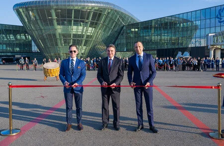 AZAL-ın ilk yeni nəsil "Airbus A321neo" təyyarəsi Bakıya çatdı