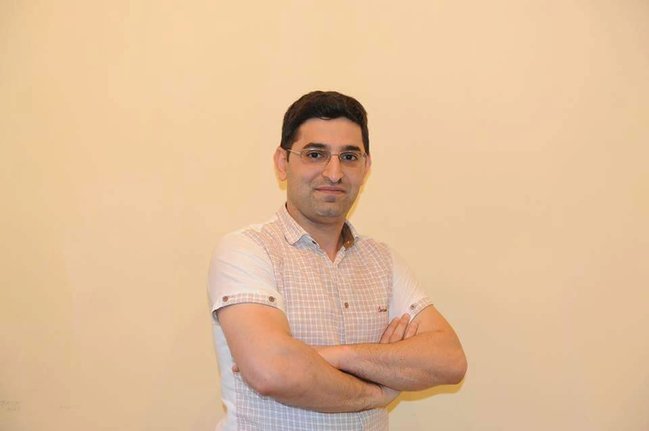 Fitoterapevt Dr Elnur Rəhimov dərmansız müalicə