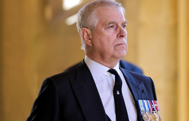 Şahzadə Endryuya qadağa qoyuldu