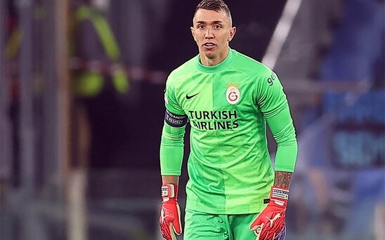 "Qalatasaray" Fernando Muslera ilə müqaviləni pozur