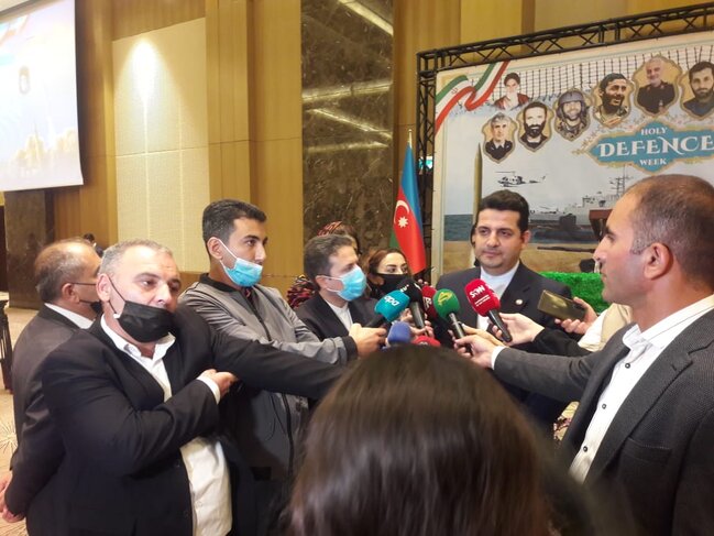 İranın Müqəddəs Müdafiə Həftəsi Bakıda qeyd olundu - FOTOLAR