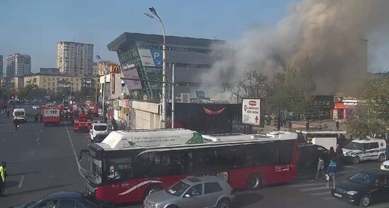 Nərimanovda güclü yanğın - CANLI YAYIM