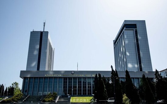 Cavanşir Feyziyev vəzifəsindən azad olunur