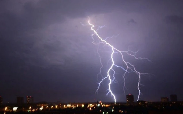 ABŞ-də yeddi uşağı ildırım vurub