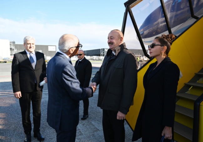 İlham Əliyev Danimarkaya işgüzar səfərə gedib