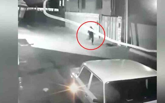 Yevlaxda həkimi qətlə yetirən şəxslərin görüntüləri yayıldı - VİDEO