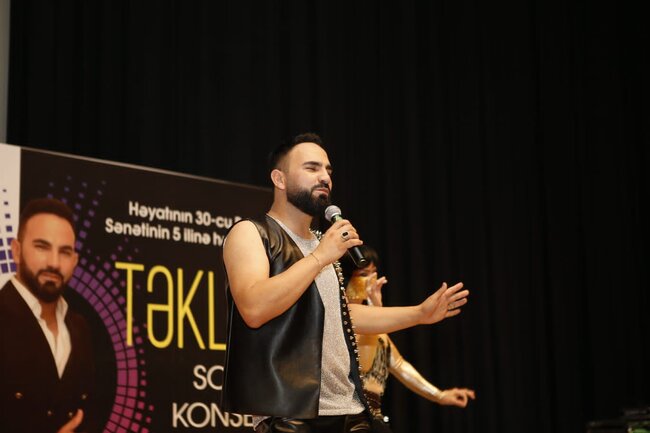 Rəvanın "Təklik" adlı solo konserti keçirildi-FOTOLAR