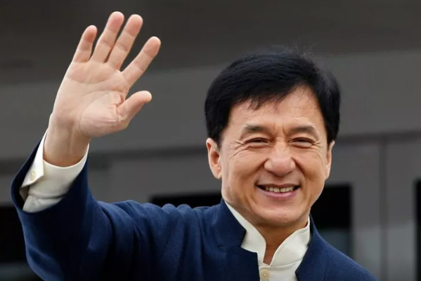 Ceki Çan mahnı yazdırdı: ölümündən sonra yayımlanacaq