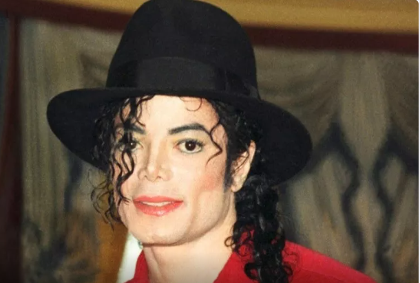 Maykl Ceksona qarşı pedofiliyaittihamları irəli sürülüb