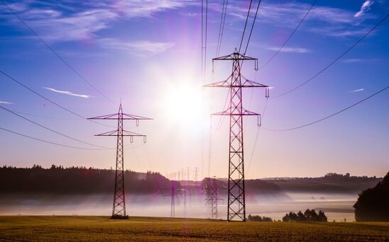 Yola saldığımız ilə enerjili baxış