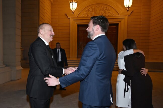 Prezident və xanımı Vens ailəsi ilə - Fotolar