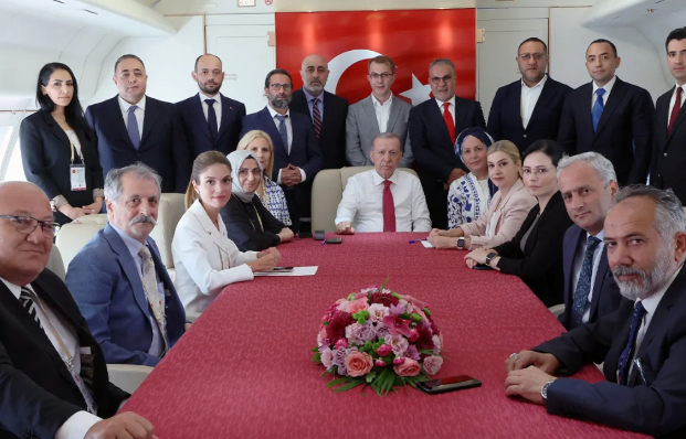 Ərdoğan: "Türkiyə Şimali Kiprdə dəniz bazaları yarada bilər"