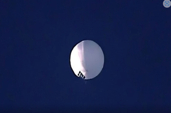 Çinin hava şarları casusluq edir: 20 km hündürlükdə