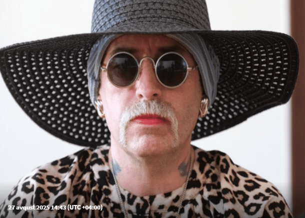 Cinayətkar qadın həbsxanasına girmək üçün cinsini dəyişdi