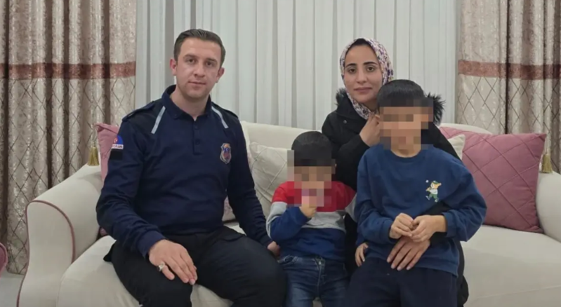 Cəzaçəkmə müəssisəsinin əməkdaşının bu hərəkəti sosial medianı iki hissəyə ayırıb