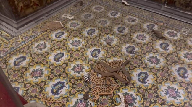 Səfəvilərin İranda tikdirdiyi "Gülüstan" sarayı dağıldı - Fotolar