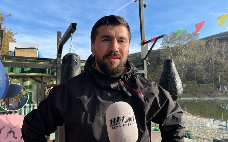 Azərbaycanlı döyüşçü: "Adımı dünyada tanıtmaq üçün çox şeyi qurban verdim"