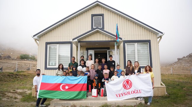 "Veysəloğlu-Distribusiya" ucqar kəndlərdə məktəblilərə dəstəyini davam etdirir