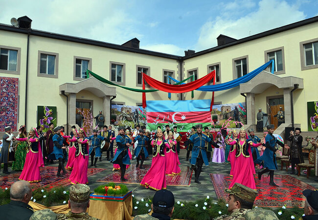 Ordumuz Novruzu belə qarşıladı - Video