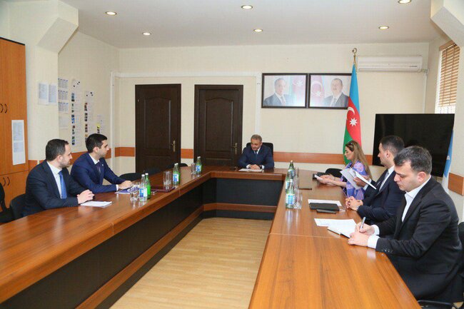 Rövşən Məmmədov Numrəddin Hüseynov ilə görüşüb