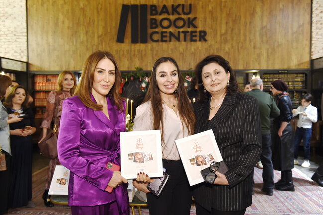 Leyla Əliyevadan şəkərsiz, amma şirin PİROQ RESEPTİ - FOTO